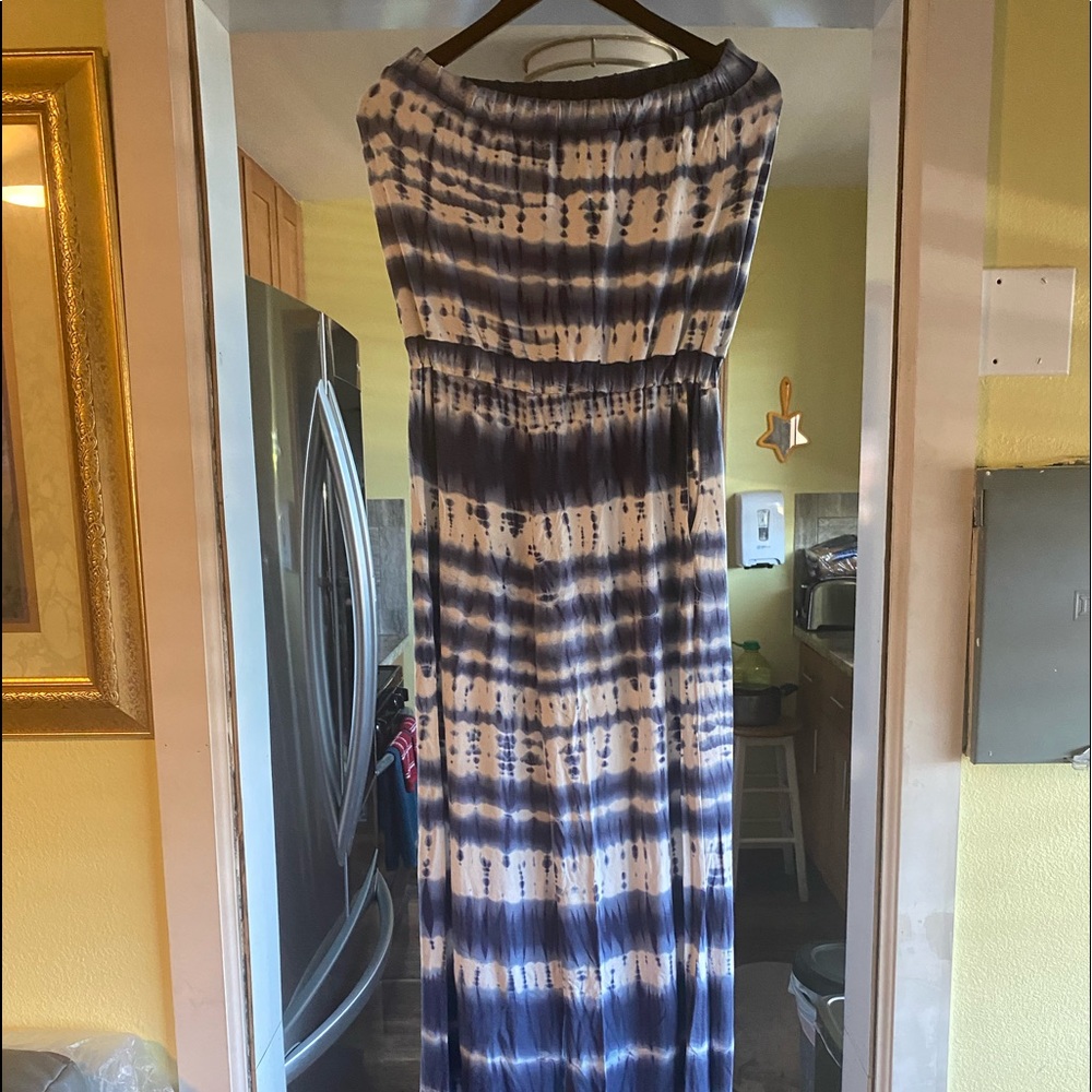 Jumpsuit, size medium, sleeveless, blue and white.
